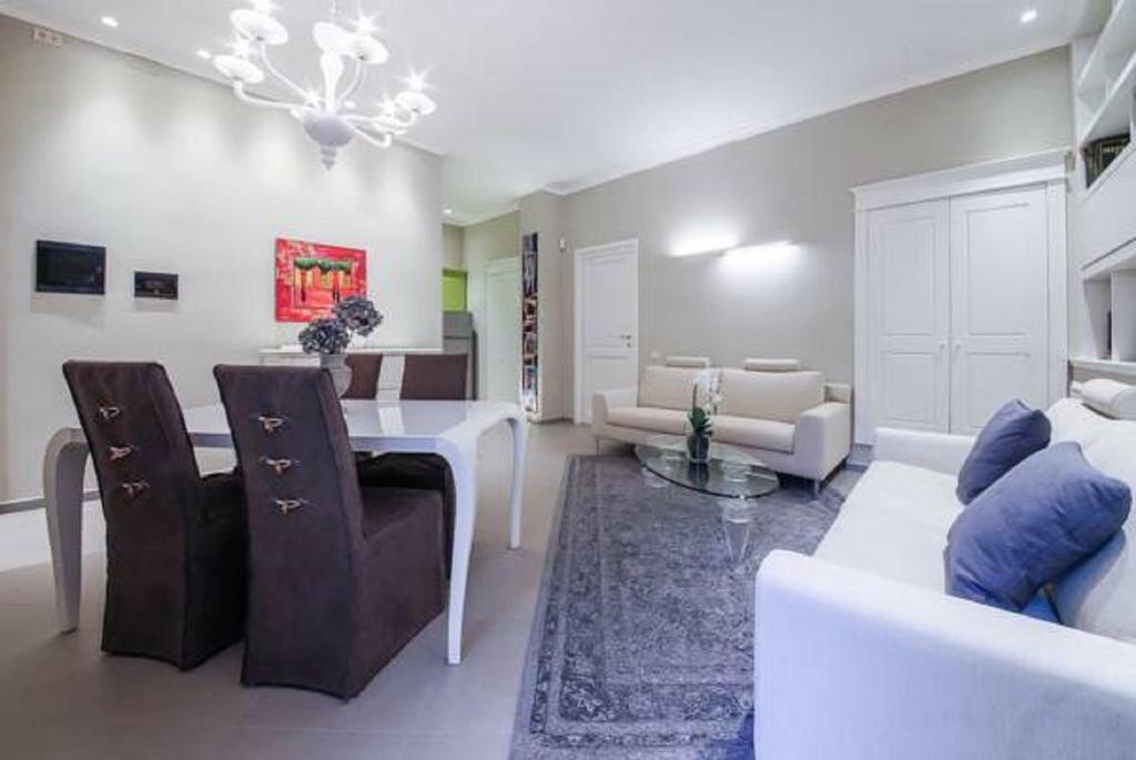 Porta Del Paradiso New Luxury Apartment 피렌체 외부 사진